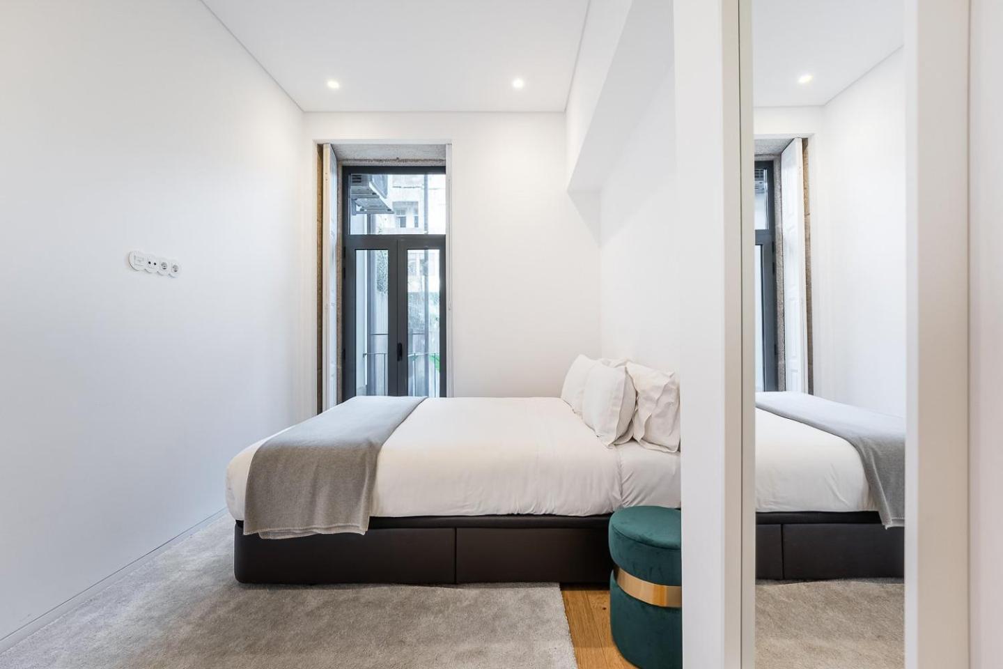 Mompilher Apartments ポルト エクステリア 写真